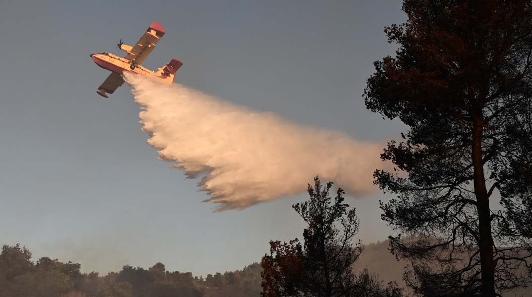 Φωτιά τώρα στη Μονεμβασιά Λακωνίας