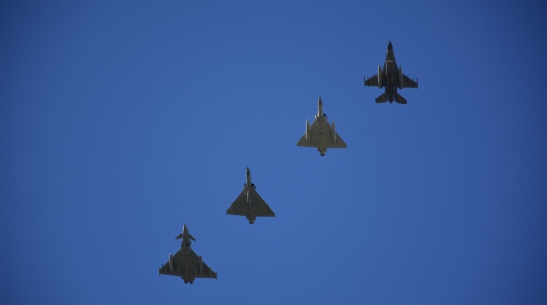 Τανάγρα: Πώς σώθηκε η πιλότος του Mirage 2000-5 