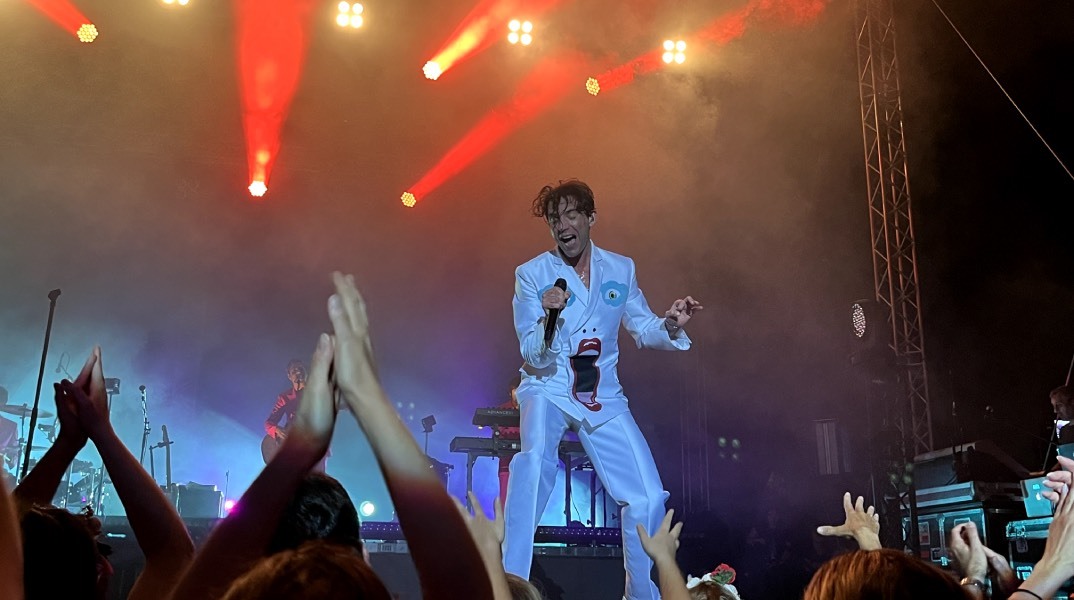 MIKA: Ανταπόκριση από το live στο Θέατρο Λυκαβηττού