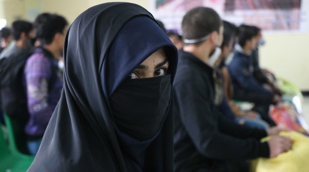 Ντοκουμέντο φρίκης από τον ομαδικό βιασμό γυναίκας από Ταλιμπάν 