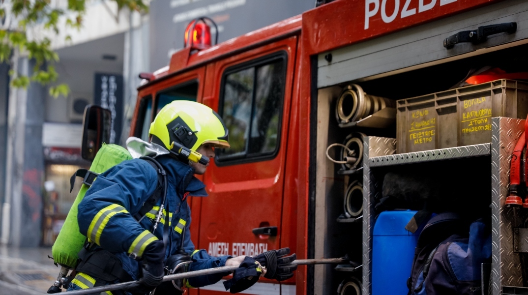 Φωτιά τώρα στο Μοσχάτο