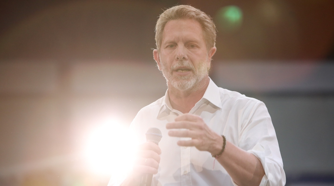 Παύλος Γερουλάνος: Κυκλοφόρησε το πρώτο προεκλογικό σποτ του 