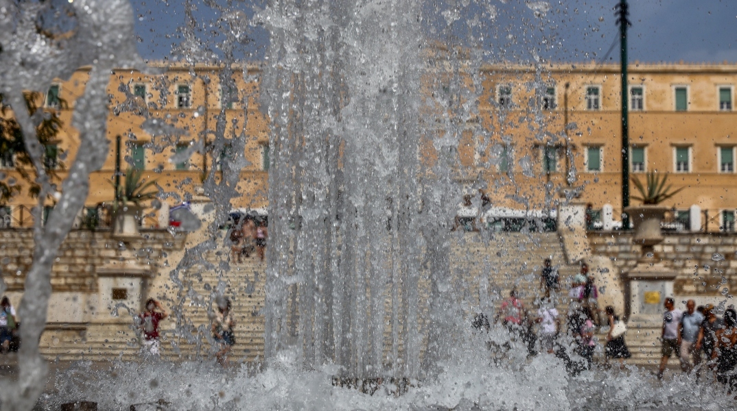 Καιρός:  Επιστρέφει η ζέστη, στους 40°C ο υδράργυρος ξανά