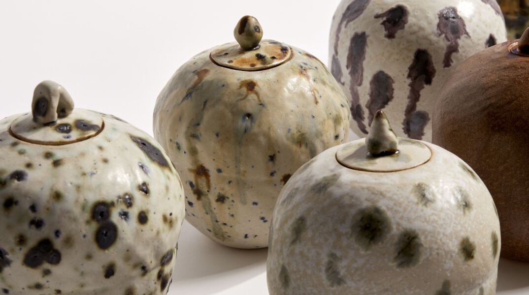 Σύρος: Έκθεση κεραμικής με τίτλο «Το κουτί της Πανδώρας»