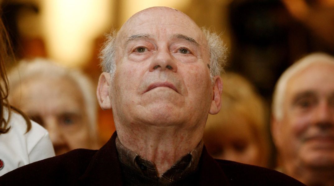 Θανάσης Βέγγος: Αποκαλύφθηκε το μυστικό για τη σορό του μεγάλου Έλληνα ηθοποιού 13 χρόνια μετά τον θάνατό του - Η εξομολόγηση στενού φίλου του. 