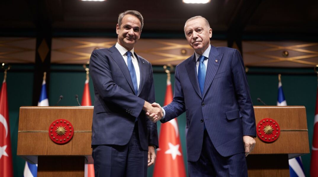 Ο Κυριάκος Μητσοτάκης και ο Ρετζέπ Ταγίπ Ερντογάν