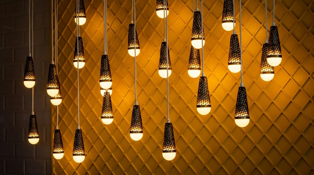 Αναμμένες λάμπες