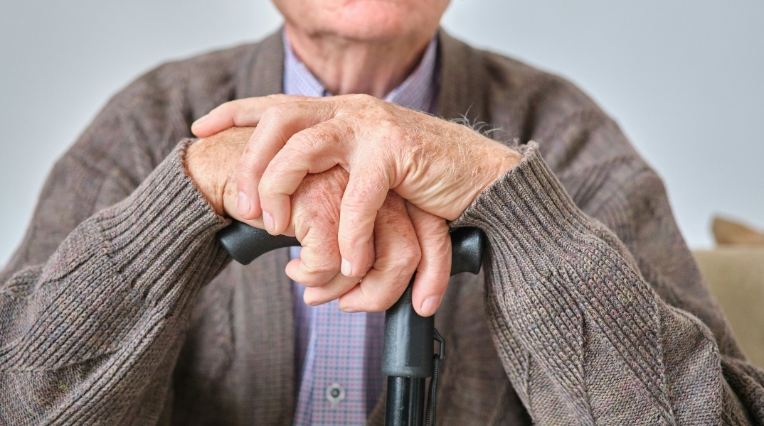 Συντάξεις: Τι αλλάζει στον τρόπο υπολογισμού τους