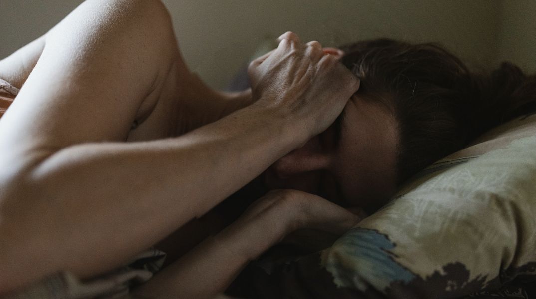 Μυτιλήνη: Σύλληψη 46χρονου λιμενικού για ενδοοικογενειακή βία - Μάρτυρες του επεισοδίου τα δύο παιδιά του - Τραύματα στο πρόσωπο φέρει το θύμα.