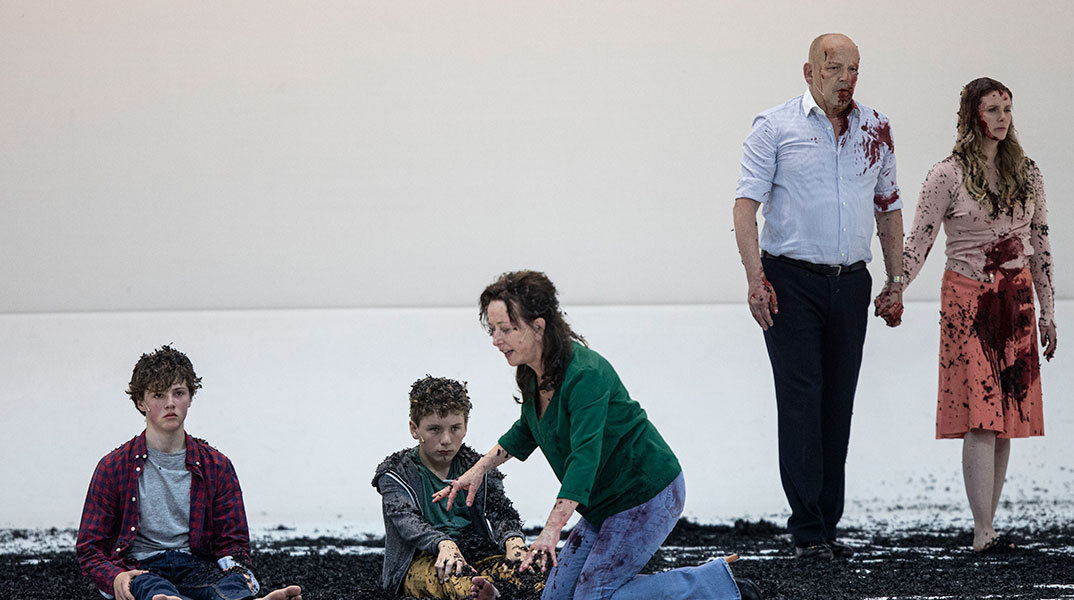 «Μήδεια» του Σάιμον Στόουν στο θέατρο Παλλάς