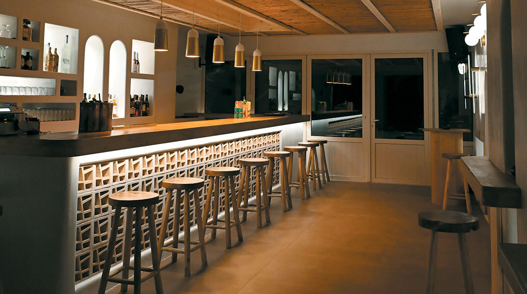 Noca Bar & Spirits: Το ολοκαίνουργιο bar της Κύθνου απογειώνει τα βράδια του καλοκαιριού