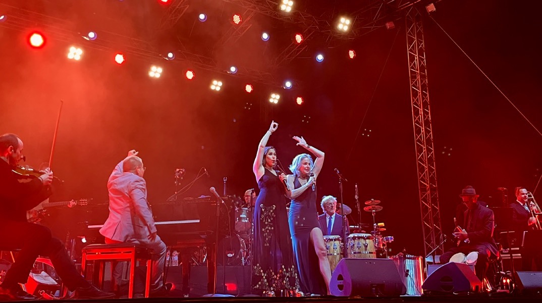 Pink Martini: Ανταπόκριση από το live στο Θέατρο Λυκαβηττού