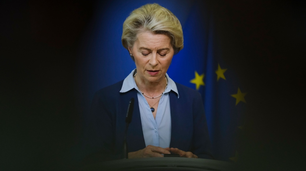 Ούρσουλα Φον ντερ Λάιεν: Έχασε τη δίκη για διαφάνεια συμβολαίων εμβολίων Covid19