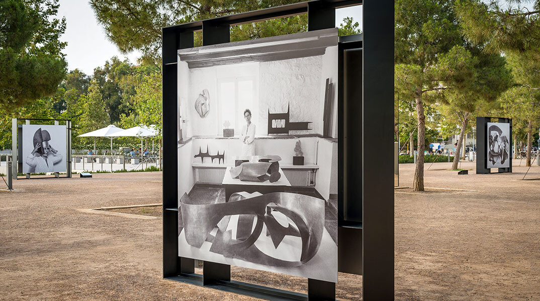 Άλεξ Μυλωνά - Εκπλήρωση: Υπαίθρια έκθεση στην Εσπλανάδα του ΚΠΙΣΝ