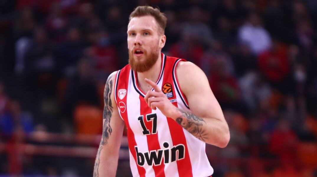 Ολυμπιακός: Παρελθόν ο Μπραζντέικις