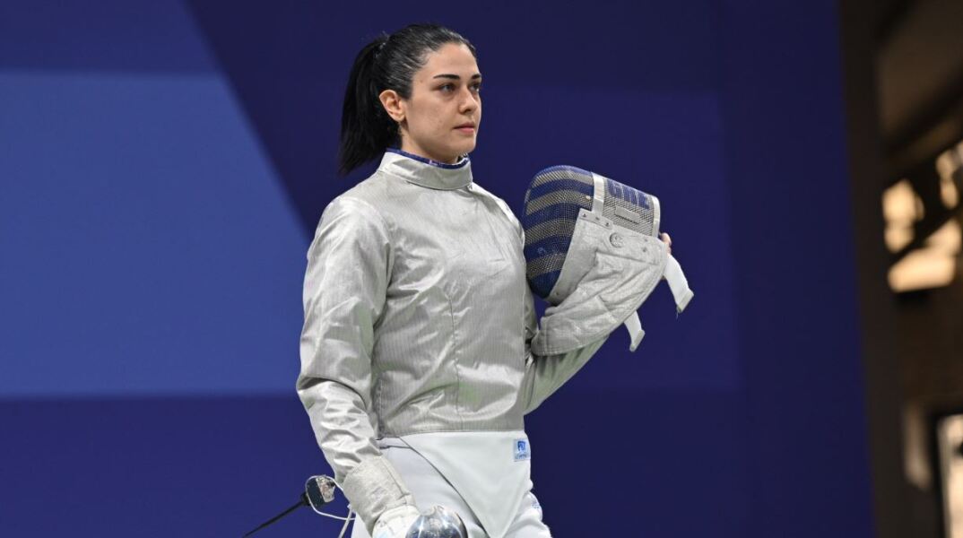 Δώρα Γκουντούρα: Τι είπε η Ελληνίδα ξιφομάχος μετά την πρόκρισή της στους «16» των Ολυμπιακών Αγώνων