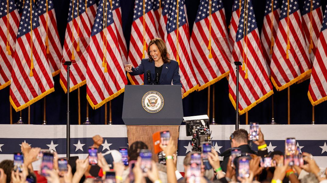 ΗΠΑ: Η Κάμαλα Χάρις ξεκινά διαφημιστική εκστρατεία ύψους 50 εκατομμυρίων δολαρίων - Στη δημοσιότητα το πρώτο προεκλογικό σποτ της καμπάνιας.