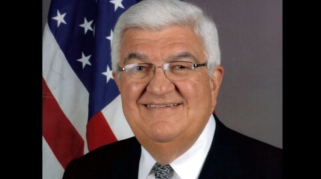 Πέθανε σε ηλικία 91 ετών ο Ελληνοαμερικανός λομπίστας Τομ Κορολόγος