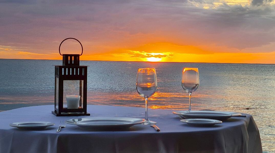 5 υπέροχα κρασιά από σπάνιες γηγενείς ποικιλίες για να πιεις φέτος στα νησιά