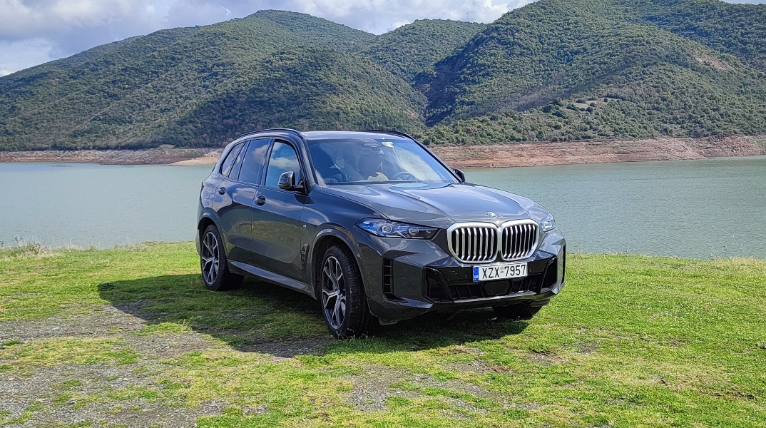 BMW X5 xDrive 50: Καθ΄οδόν για τη λίμνη Σμοκόβου καταλαβαίνεις τι αυτοκίνητο οδηγείς