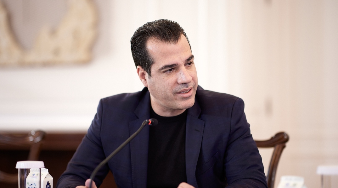 Eίναι ο Θανάσης ο Πλεύρης ο πρώτος woke δέξιος;