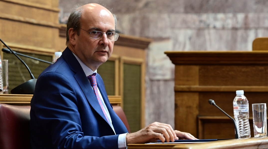 Ανήσυχες μέρες του Αυγούστου στην οικονομική πολιτική