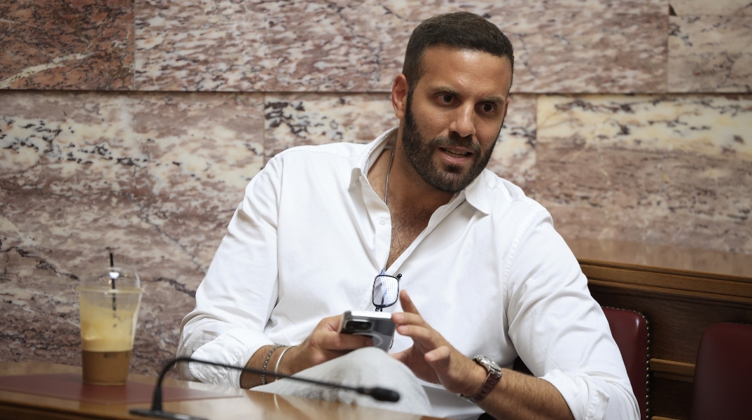 Το ύφος και το ήθος του Παππά είναι το ύφος και το ήθος του ΣΥΡΙΖΑ