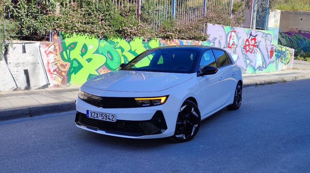 Το Opel Astra GSe Hatchback θέλει «στροφιλίκια» και οδηγικό πάθος 