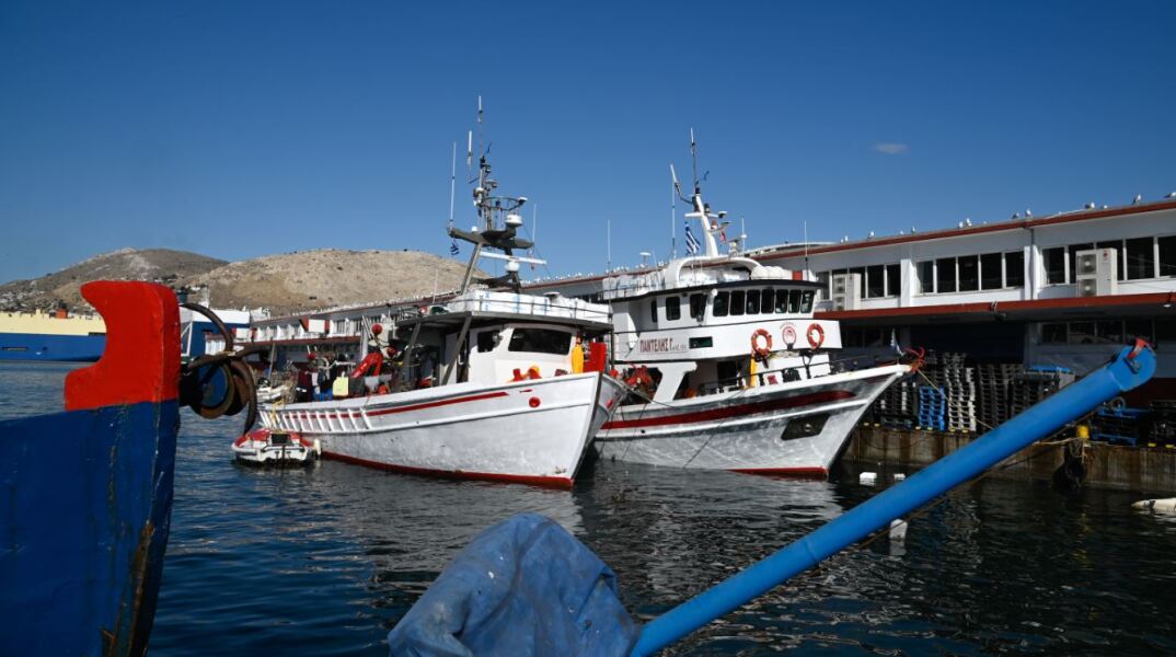Αστυνομικοί έσωσαν χθες το βράδυ έναν άνδρα στη Δραπετσώνα που κινδύνευε με πνιγμό	