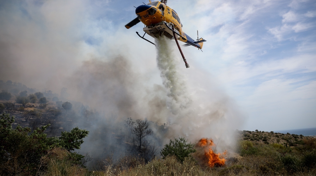 Φωτιά στο Παγγαίο: Καίει ανεξέλεγκτα για 4η μέρα 