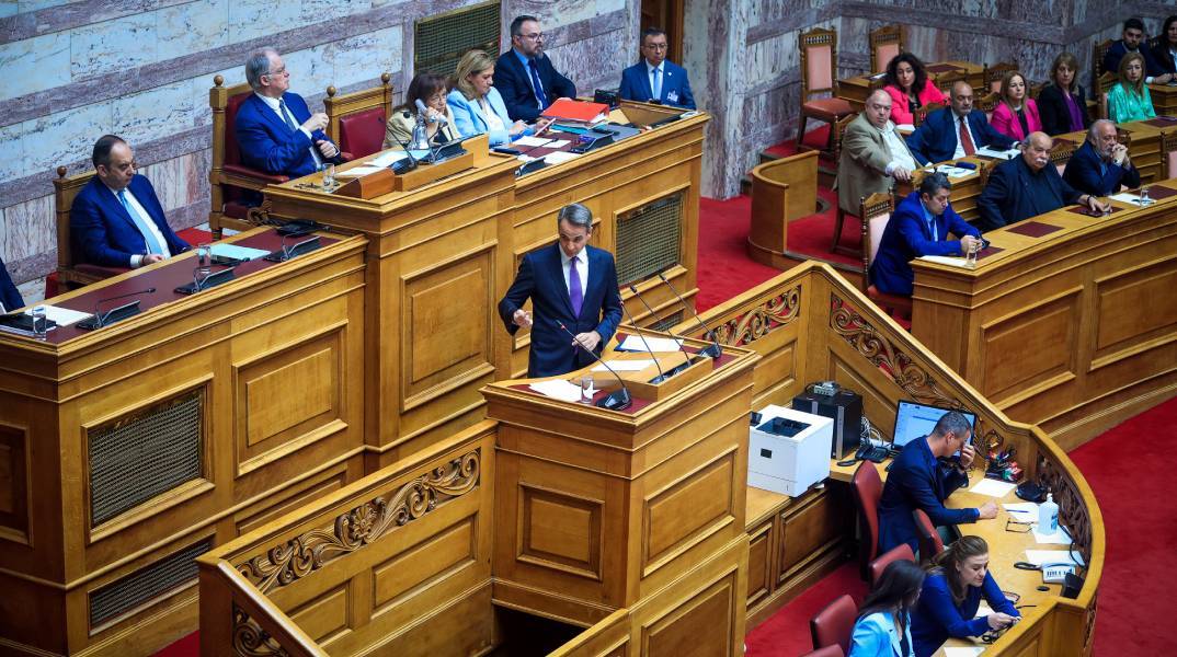 Κάτι δεν πάει καλά με την κυβέρνηση. Μόνο κάτι;