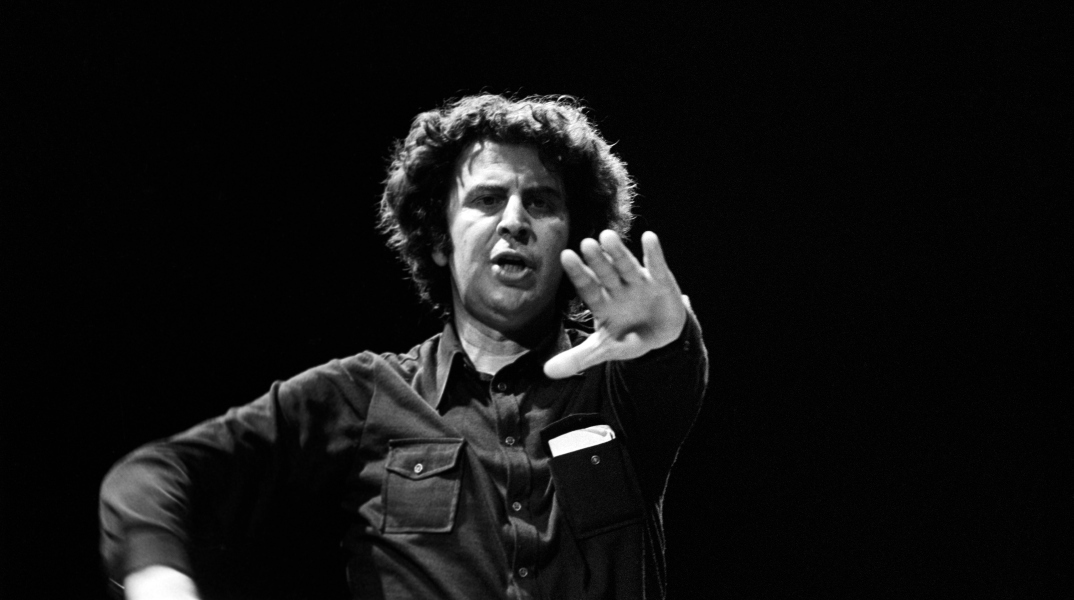 Μίκης Θεοδωράκης: Σαν σήμερα 2 Σεπτεμβρίου ο σπουδαίος μουσικοσυνθέτης φεύγει από τη ζωή 