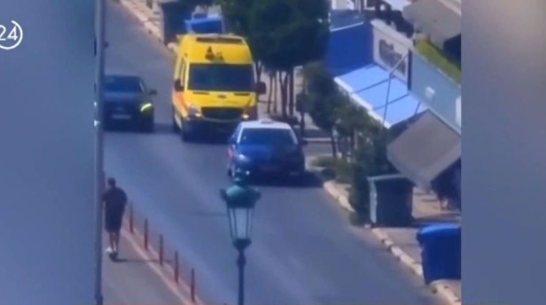 Θεσσαλονίκη: Ταξιτζής έκλεισε τον δρόμο σε ασθενοφόρο και έγινε viral