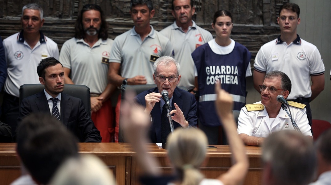 Συνέντευξη Τύπου για το ναυάγιο στη Σικελία