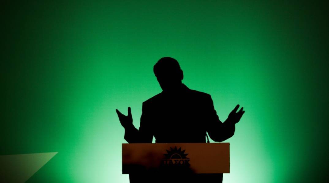 Θα σε ξαναβρώ στους μπαξέδες ή στο τιμόνι της χώρας;