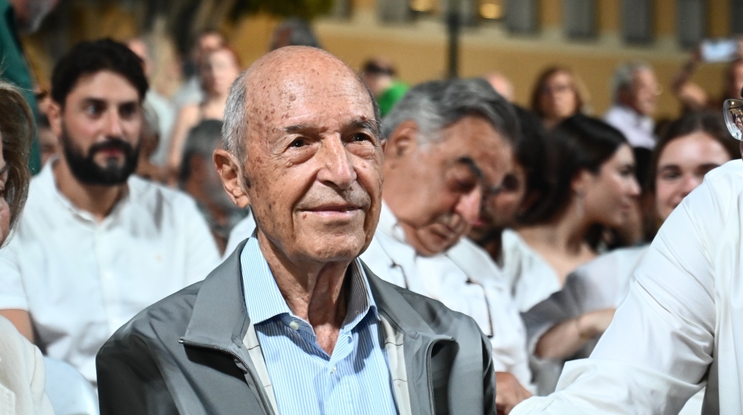 Σημίτης στην εκδήλωση για τα 50 χρόνια: Το ΠΑΣΟΚ οφείλει να πρωταγωνιστήσει