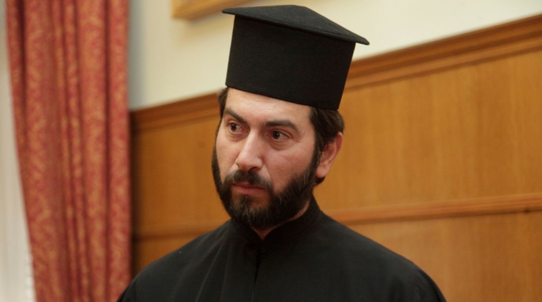 Κιβωτός του Κόσμου, πατέρας Αντώνιος