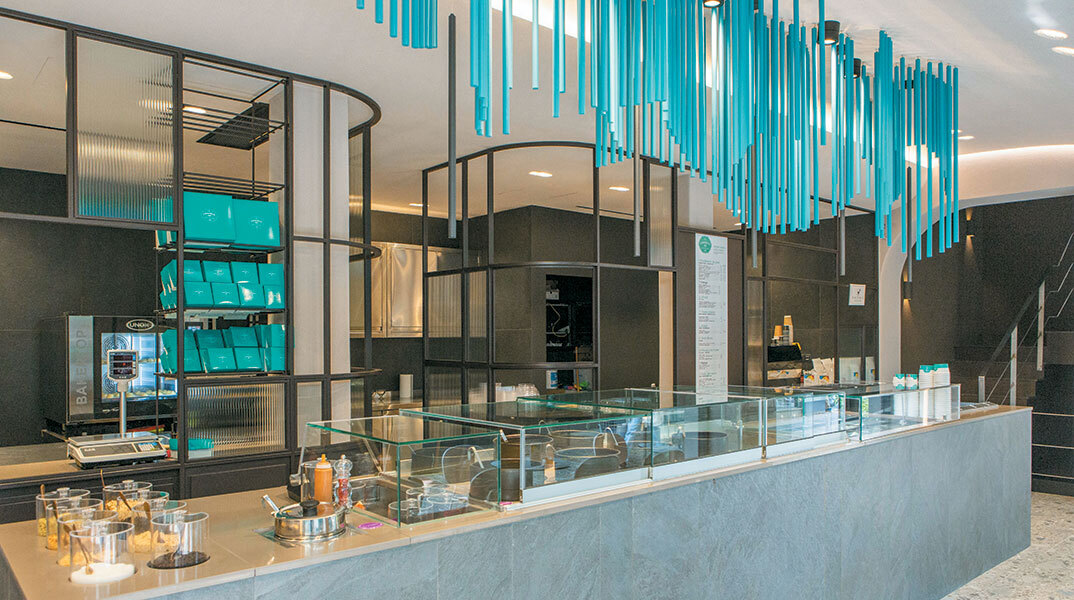 Choureal: Το πρώτο tailor made προφιτερόλ που φτιάχνεται μπροστά στα μάτια σου!