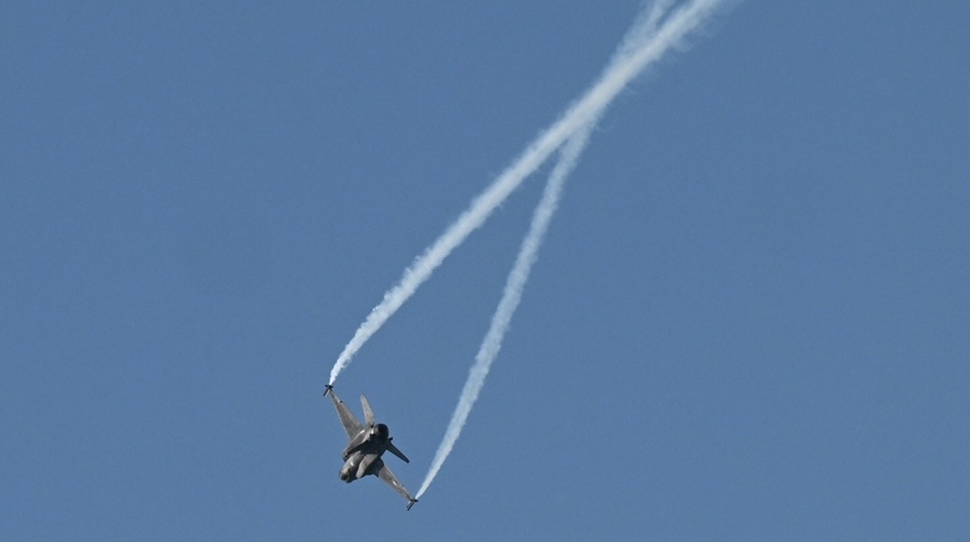Πτήση F-16