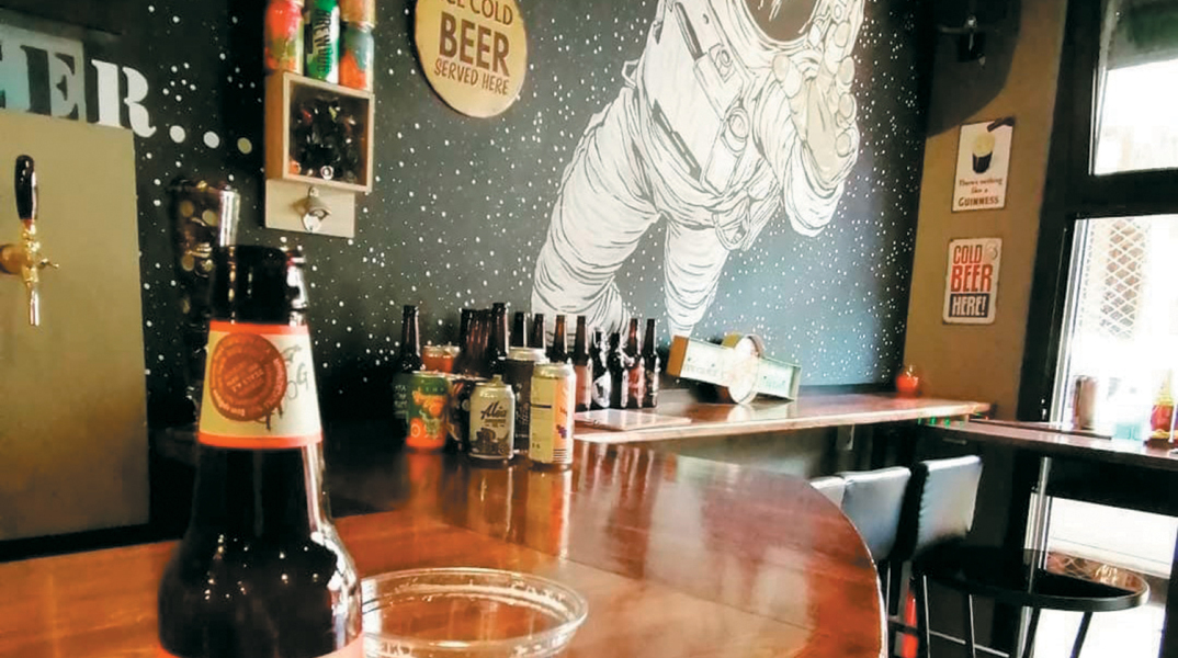 Tapfield: Το απόλυτο craft beer bar στου Ψυρρή
