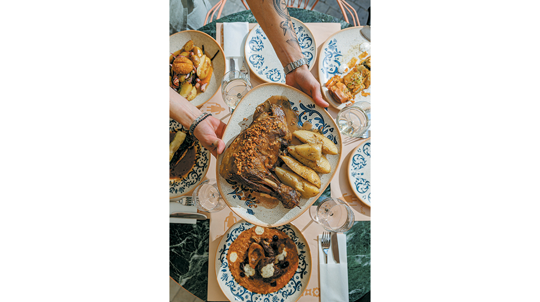 Γιαγιά Κούκου Athens: Εκεί που η παράδοση συναντά τα σύγχρονα μαγειρικά twists