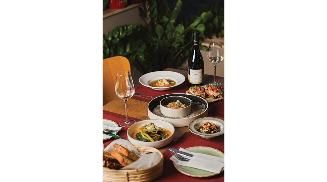 Λιόγερμα: Αυθεντικές γεύσεις από τη Μονεμβασιά στο Παλαιό Φάληρο