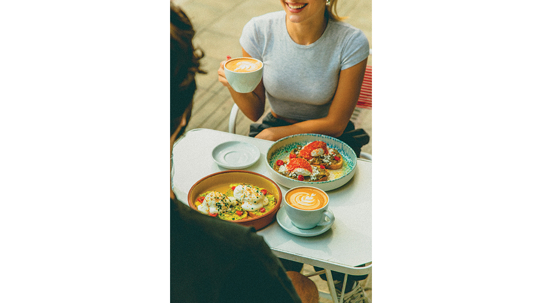 Lovely Days: Αγαπημένες ημέρες και νύχτες στο Περιστέρι