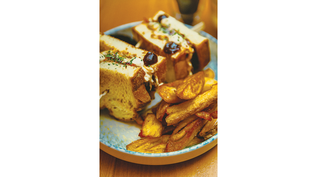 Lovely Days: Αγαπημένες ημέρες και νύχτες στο Περιστέρι