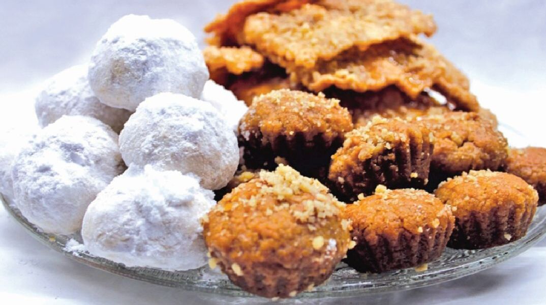 Ζαχαροπλαστείο Πετέκ