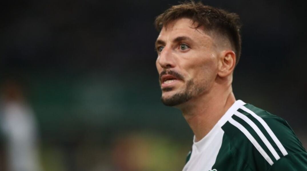 Παναθηναϊκός: Viral Μλαντένοβιτς με artists of the year Παντελίδη και Σφακιανάκη στο Spotify