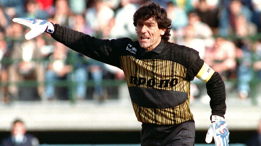 Πέθανε ο Νίκος Σαργκάνης, το «Φάντομ» των ελληνικών γηπέδων