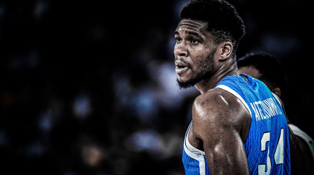 Ο Γιάννης Αντετοκούνμπο