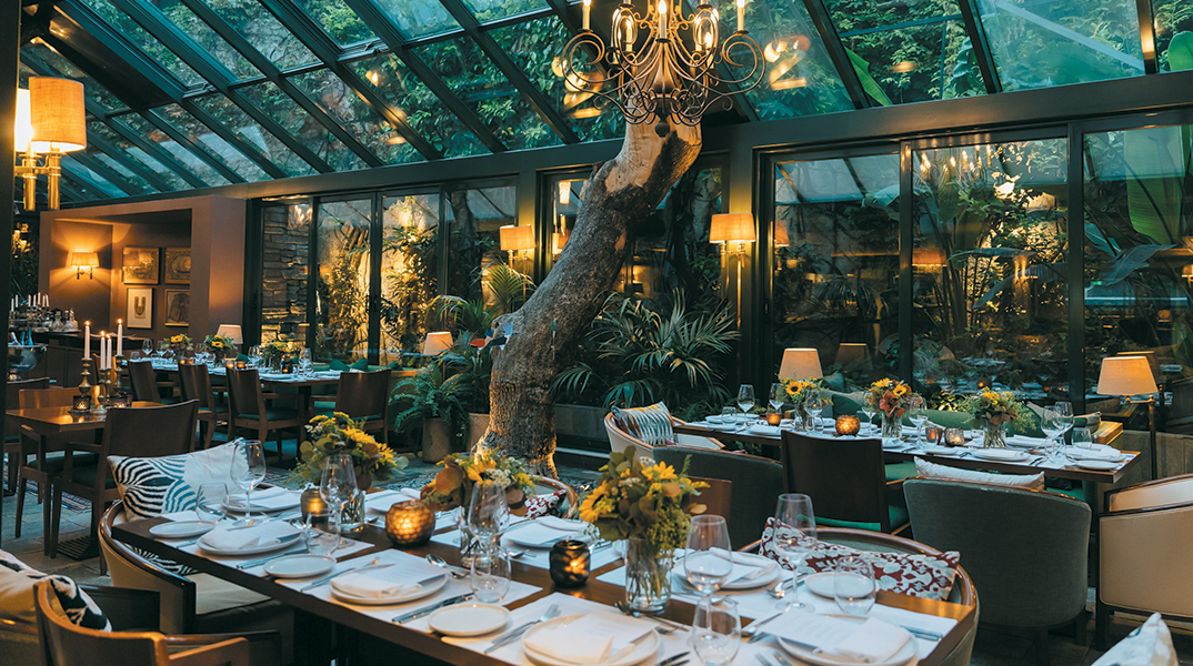 Ρεβεγιόν Χριστουγέννων και Πρωτοχρονιάς στο Atrium του Herodion Hotel