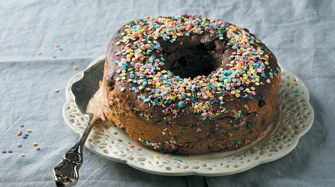 Ρεμούνδος: Ένας φούρνος με ιστορία και πεντανόστιμα γιορτινά καλούδια στην Κυψέλη